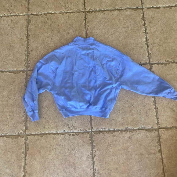 Champion Mock Neck Crop Sweatshirt - Picture 3 of 5